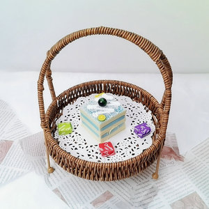 ตะกร้าขนมหวายเทียมหลายชั้น ถาดผลไม้ ตะกร้าเก็บของทอมือ สำหรับงานเลี้ยงน้ำชา ร้านอาหาร - Product Image 3