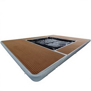 Piscina Inflable de Lujo para Deportes Acuáticos con Red Flotante para Yates, Material de PVC/Vinilo, Capacidad Superior a 500 kg - Product Image 1