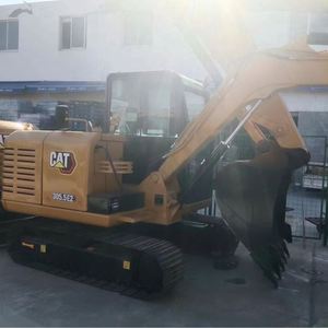 รถขุดตีนตะขาบ Caterpillar 305.5E2 มือสองสภาพดี ขนาด 5 ตัน พร้อมวาล์วไฮดรอลิก Kawasaki รุ่นปี 2023 ใช้งานได้ 1 ปี - Product Image 3