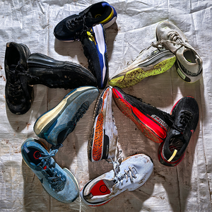 Giày chạy người đàn ông thứ hai tay Sneakers sử dụng giày thể thao cho nam giới cao cấp Giày thể thao Nhà cung cấp - Product Image 1