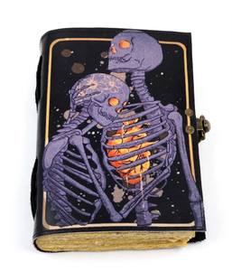 Carnet en cuir gothique Grimoire Journal Lovers Tarot avec papier à bords festonnés, style vintage sorcière, pour écriture, croquis, notes, cadeau idéal pour les amateurs de tarot - Product Image 4