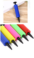 Mini Pompe à Air Manuelle Multicolore en Plastique pour Ballons, Couleur Aléatoire