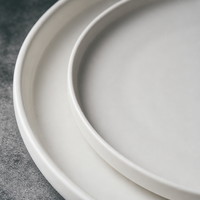 Ensemble de 6 assiettes rondes en céramique de Chine blanc ivoire, modernes, résistantes aux rayures, compatibles lave-vaisselle et micro-ondes, motif uni, pour les fêtes