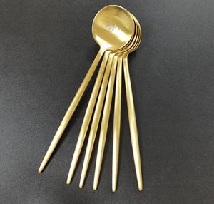 Royal 304 Stainless Steel Long Handle Dinner <strong>Spoon</strong> Luxury <strong>Gold</strong> <strong>Serving</strong> <strong>Spoons</strong> - Product Image 3