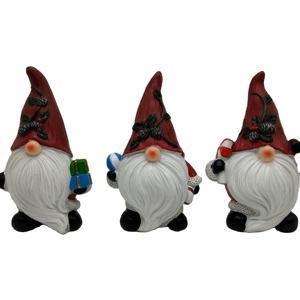 Statuetta di gnomo cappello floreale grigio nordico in resina Creek, dipinta a mano - Product Image 1