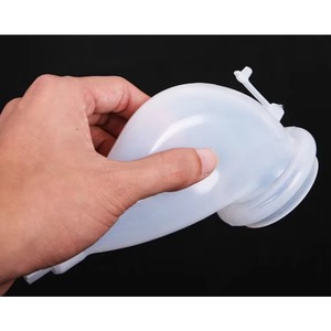 Hospital Supply Portable Plastic 1000ml Urine Collector Container Pee Bottle Urine Bottle Urinals with Handle - Product Image 6