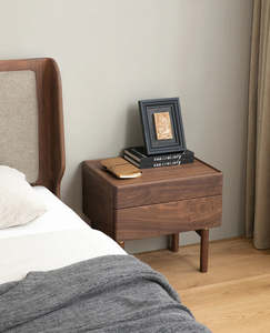 โต๊ะข้างเตียงไทเลอร์หรูหราพร้อมพื้นผิวไม้ระดับพรีเมี่ยมดีไซน์ทันสมัยและการจัดเก็บที่กว้างขวางสำหรับการตกแต่งห้องนอนที่ทันสมัยและทุกวัน - Product Image 5