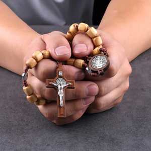 Rosario Católico con Cruz y Colgante de Crucifijo, Collar Religioso Unisex, Cuentas de Madera para Rezar, Rosarios, Regalo de Pascua, Recuerdos de Iglesia - Product Image 2