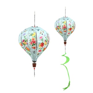 Grande dôme tournante en tissu de 59 pouces en forme de montgolfière |   Décoration de jardin suspendue imprimée en une seule pièce |   Ornement de jardin cinétique imperméable pour l'extérieur - Product Image 5