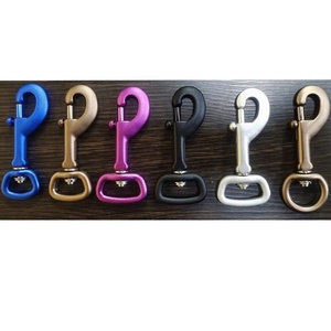 Bahar sezonu için Snap karabina kanca ve ışıklar ile Premium 7075 anodize alüminyum döner köpek tasma l-boyut - Product Image 1