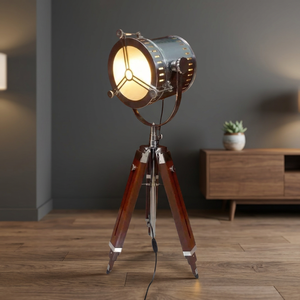 Lámpara de pie trípode industrial vintage con cabezal de reflector metálico y patas de madera, estilo clásico, iluminación decorativa para el hogar - Product Image 5