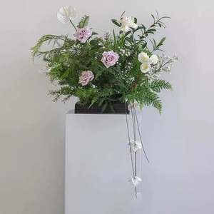 Arrangement de scène de mariage de fleurs artificielles en soie Bouquet de fleurs artificielles de 12 roses - Product Image 5