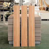 SPC Holzbodenbelag Wasserdichte Vinylplanken mit Geprägtem Eichenmuster, Klicksystem, Feuerfest und Rutschfest für Büro und Fitnessraum