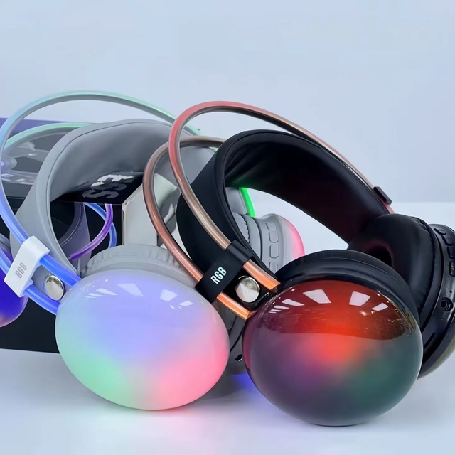 hot selling PG580 led light wireless game headphone RGB led light hifi real stereo sound FM function within phone call call repl