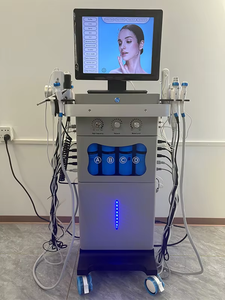 Appareil de beauté pour le visage à jet d'oxygène 18 en 1, en acier inoxydable, pour resserrer la peau, éclaircir et nettoyer le visage - Product Image 4