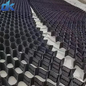 Géocell perforé en HDPE de qualité supérieure <span class=keywords><strong>pour</strong></span> la stabilisation des allées et le soutien de charge dans la construction routière - Product Image 1