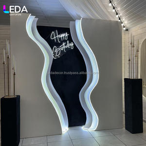 LEDA Nouvelle conception Arche de toile de fond en acrylique multicouche à lumière LED blanche personnalisée pour la décoration de scènes de mariage et d'événements - Product Image 2