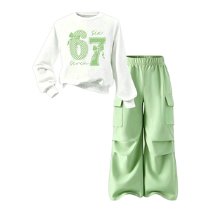 Set di Abbigliamento per Ragazze Adolescenti: <span class=keywords><strong>Felpa</strong></span> con Stampa Numerica e Pantaloni Cargo Verdi, Outfit Trendy per Bambini su Misura - Product Image 4