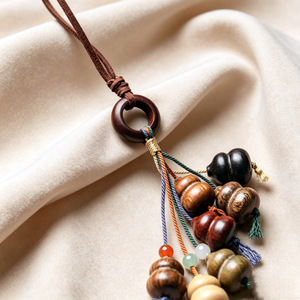 Colgante de calabaza multifuncional elegante y exquisito, adorno de la suerte de madera, llavero, cadena para bolso, regalo, decoración del hogar - Product Image 3