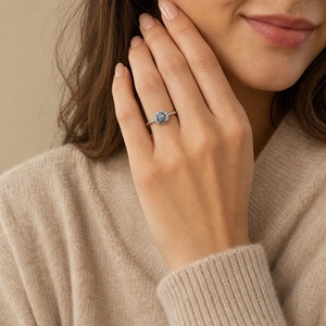 Bague en argent sterling 925 rhodié avec diamant naturel poivre et sel, design serti festonné, minimaliste, pour mariage ou usage quotidien - Product Image 3