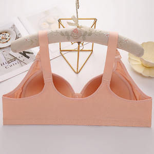 <span class=keywords><strong>Soutien</strong></span>-<span class=keywords><strong>gorge</strong></span> de maternité européen sans couture 1071 # <span class=keywords><strong>soutien</strong></span>-<span class=keywords><strong>gorge</strong></span> d'<span class=keywords><strong>allaitement</strong></span> grande taille avec fonction push-up fermeture à bouton avant dos pour les femmes enceintes - Product Image 4