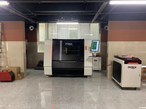 2025新款1300 * 1300毫米全盖2000瓦数控迷你光纤激光切割机安川爱水罐送料前/后滑动 - Product Image 6