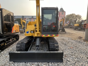 Offre Spéciale d'occasion bon marché KOMATSU Excavatrice PC70-8 de 7 tonnes, moteur d'origine de mini-pelle d'occasion EPA Nice - Product Image 2