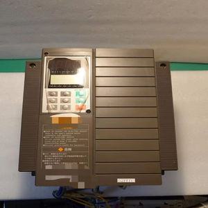 Frn7.5p11s-2 驱动器从工作机器中拆卸，全新原装，现货，工业自动化专用PLC，原厂原装 - Product Image 1
