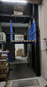 Elevador Hidráulico Pequeño para Carga, Directo de Fábrica ZHONGXIANG, para Hogares, Granjas e Industrias, Nuevo, Tamaño de Mesa Personalizable - Product Image 5