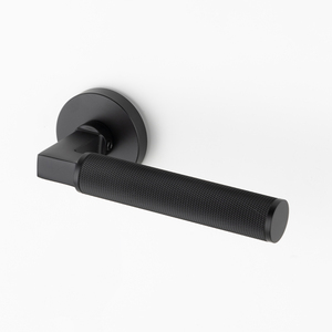 Akada thương hiệu thiết kế hiện đại chất lượng cao Matt kết thúc màu đen Brass cửa xử lý bền cổ điển cửa xử lý - Product Image 2