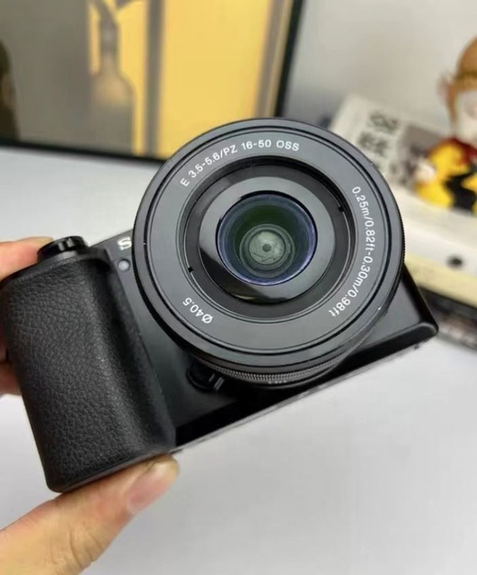 Wholesale Used Digital Cameras A6100 With 16-50mm Full Frame 4K Mirrorless Camera Original for Sonys A6100