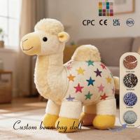 Peluche douce personnalisée en forme de chameau jaune avec gilet étoilé, compagnon de sommeil pour enfants