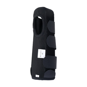 Soporte de nailon para muñeca, talla M, para correr, hacer ejercicio, protección universal de las articulaciones - Product Image 1