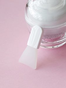Juego de 3 Brochas de Maquillaje de Silicona Suave Personalizables OEM ODM con Espátula para Mascarillas Faciales de Arcilla - Herramientas de Belleza Portátiles - Product Image 2