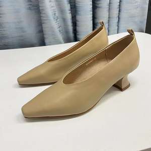 Chaussures habillées pour femme en cuir de vachette pleine fleur avec semelle intérieure en peau de mouton, talon chaton de 5 cm, escarpins pour réunions d'affaires, chaussures de bureau pour femme, personnalisation du logo, usine - Product Image 3