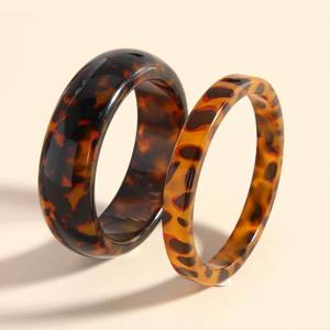 Noble Consort Estilo retro Moda Leopardo Pulsera Miel Fabricante Tortuga Color Barra redonda Brazaletes - Product Image 6