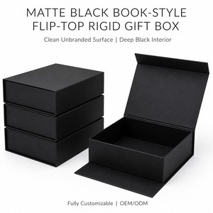 Scatola Regalo Rigida Minimalista Nera Opaca Stile Libro con Coperchio a Ribalta, Superficie Minimalista, Interno Nero Profondo, Logo Personalizzato, Varie Dimensioni, Vendita all'Ingrosso - Product Image 1