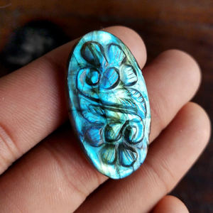 Figurines artisanales en labradorite sculptée, avec jeu de couleurs multicolores, pierre naturelle, sculpture en cristal gravée du Vietnam - Cadeau - Product Image 1