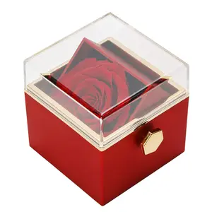 2024 Fine Luxury Soap Rotate Rose Preserved Flower In Acrylic Jewelry Gift Box Marriage Ring Necklace Packaging Case