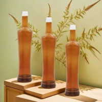 Bouteilles en verre vides à profil mince, bouteilles en verre personnalisées imprimées pour l'emballage de spiritueux haut de gamme (tequila, brandy) destinées au marché de détail