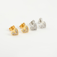 Vente en gros usine Boucles d'oreilles clous en laiton plaqué or 14K, motifs cœur, chevrons et flèche, micro zircon 5A, tendance, pour femme, mariage, faible MOQ