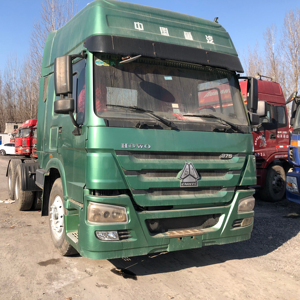 รถบรรทุกหัวลากมือสอง Sinotruk Euro2 ดีเซล 6x4 พวงมาลัยซ้าย HOWO 10 ล้อ รับน้ำหนัก 21-30 ตัน 371 แรงม้า กล้องมองหลัง 360 องศา - Product Image 1