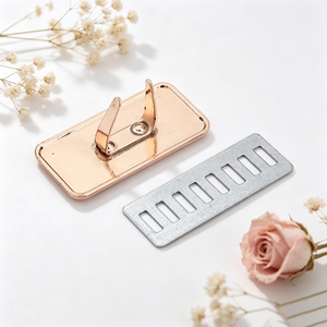 Bag Wholesale Zinc Alloy Polished Metal Logo Labels Custom Embossed Metal Tags with Two Prongs for Leather Handbag <b>Backpack</b> - Product Image 2