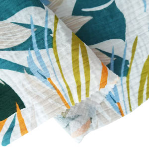 Tissu en pur <span class=keywords><strong>coton</strong></span> biologique <span class=keywords><strong>double</strong></span> crêpe imprimé en <span class=keywords><strong>gaze</strong></span> à deux couches <span class=keywords><strong>de</strong></span> mousseline écologique à impression personnalisée - Product Image 3