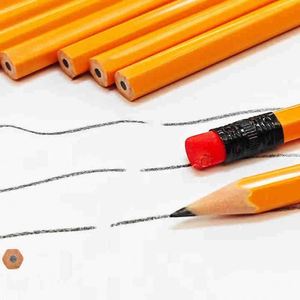 Crayon en bois HB personnalisé avec logo pour le bureau et l'école, avec gomme intégrée, vente en gros - Product Image 4