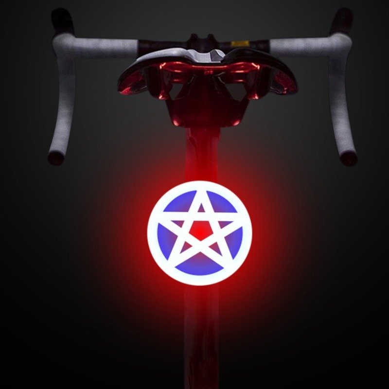 Creative taillights: [Pentagram] [Red and blue hazard lights]