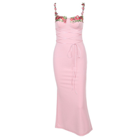 Robe longue corset rose sans col à imprimé floral vintage, idéale pour les soirées et les fêtes, vente en gros, fabrication B2B, directement de l'usine.
