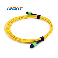Pusat Data Kepadatan Tinggi 9/125um1 2/24 Core Singlemode Yellow LSZH Trunk Cable Jumper MPO Ke MPO Female Fiber Optic Patch Cord