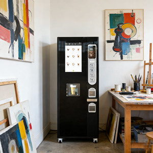 Machine à café commerciale verticale sans personnel JK88 entièrement fermée, diagnostic intelligent des pannes basé sur les données, lecture automatique du <span class=keywords><strong>code</strong></span> - Product Image 1
