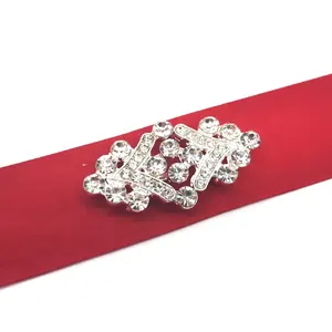 Gesper logam berlian buatan kristal kustom sepasang cincin untuk garmen penutup depan untuk tas sabuk Pernikahan